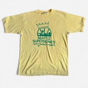 Vintage 1979 Seattle SuperSonics yellow single stitch tee
